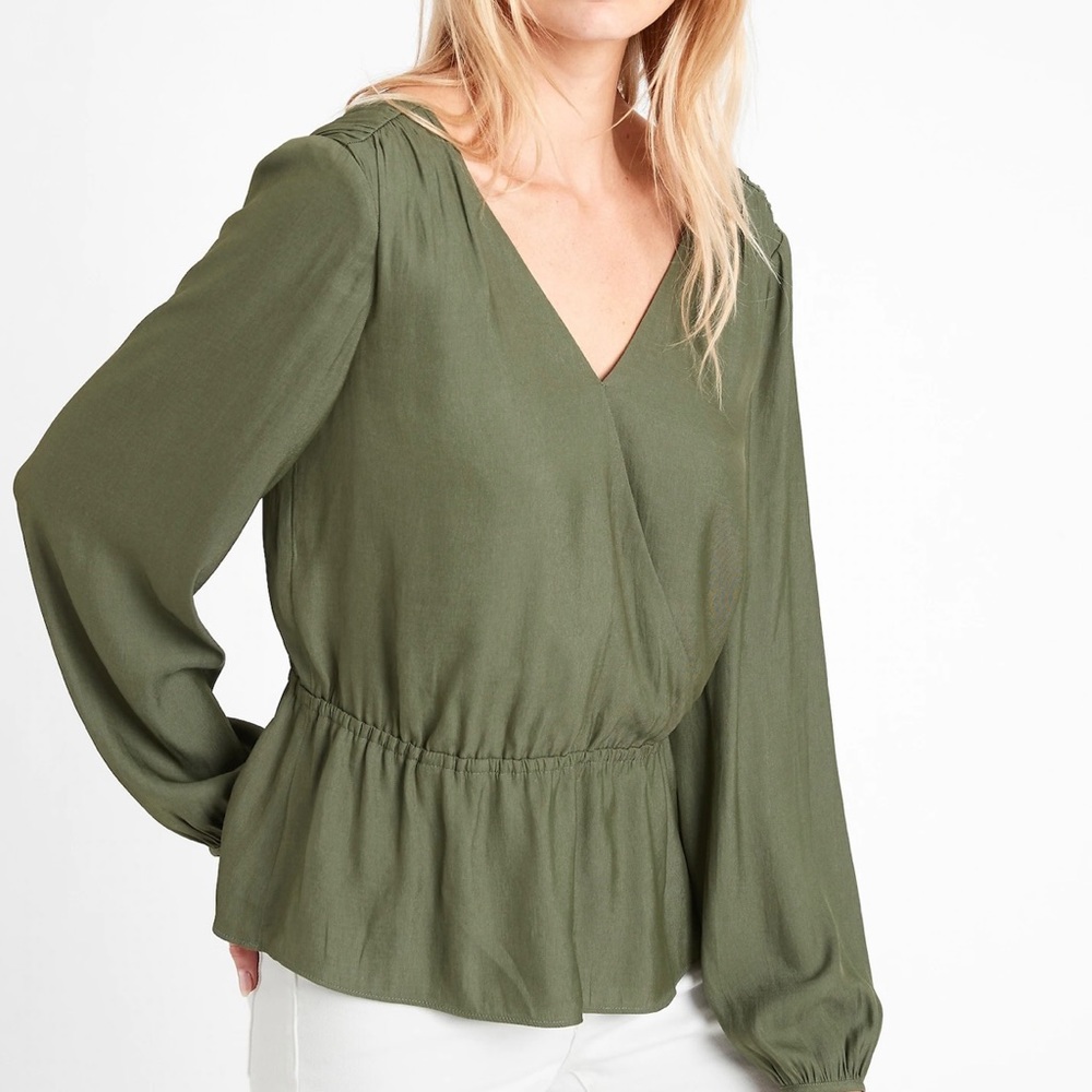 Banana Republic | Green Peplum Top NWT